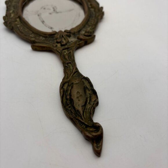 Vintage Brass Oval Hand Held Antique Style Vanity Collectible Mirror - Picture 5 of 16